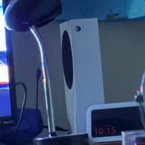 XBOX SE S - Picture 1 of 2